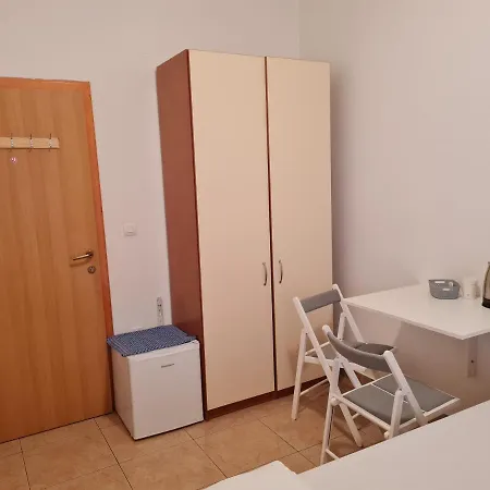 Apartments And Rooms Niki 2 Kaštela Zewnętrze zdjęcie