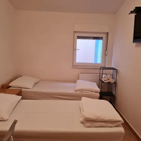 Apartments And Rooms Niki 2 Kaštela Zewnętrze zdjęcie