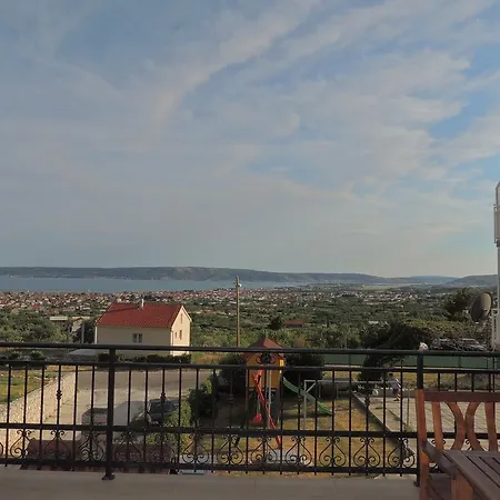 Apartments And Rooms Niki 2 Kaštela Zewnętrze zdjęcie