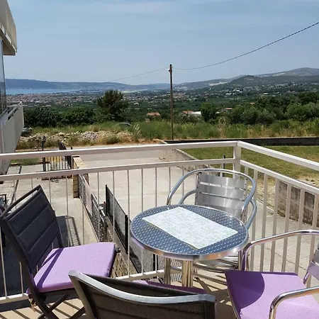 Apartments And Rooms Niki 2 Kaštela Zewnętrze zdjęcie