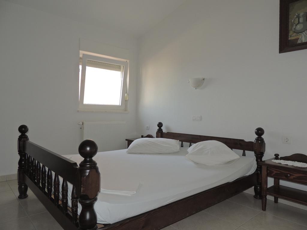 Apartments And Rooms Niki 2 Kastela