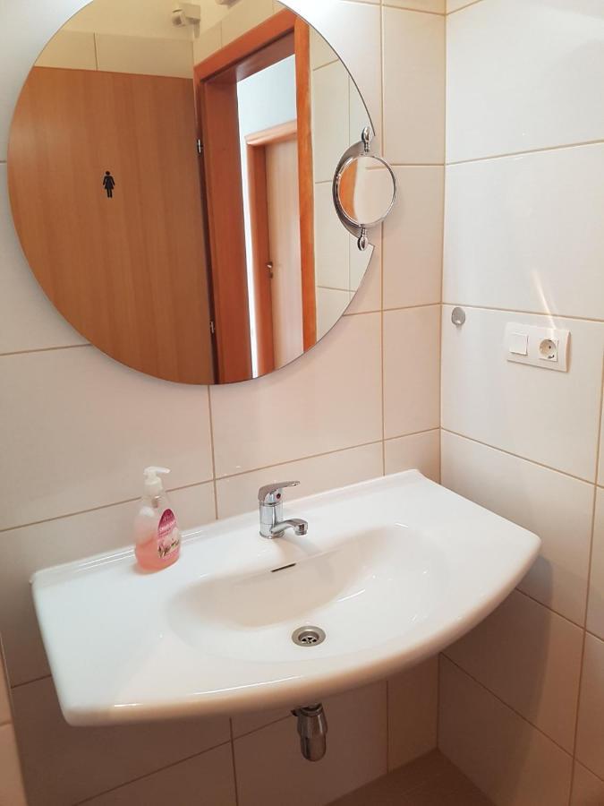 Apartments And Rooms Niki 2 * Kastela